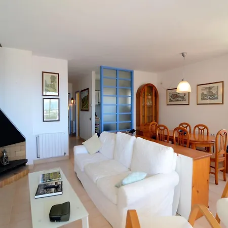 Puig Padro 6 1-4 Apartment *